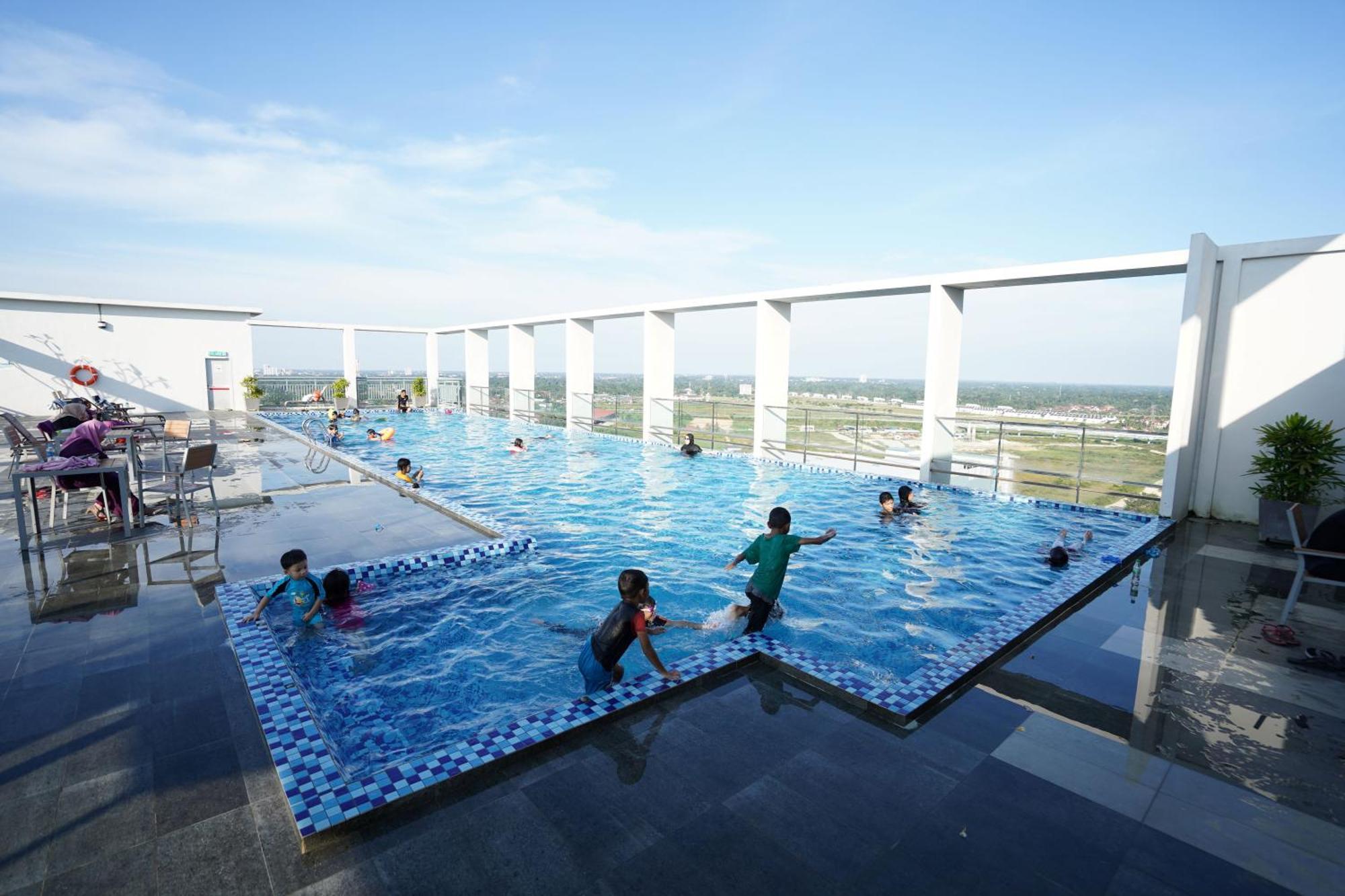 H Elite Design Hotel Kota Bharu Extérieur photo